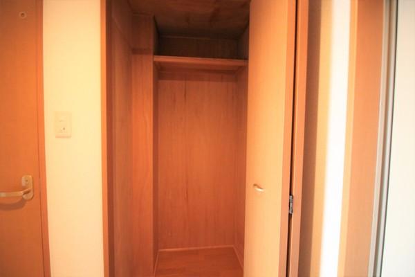 apartment 川崎町