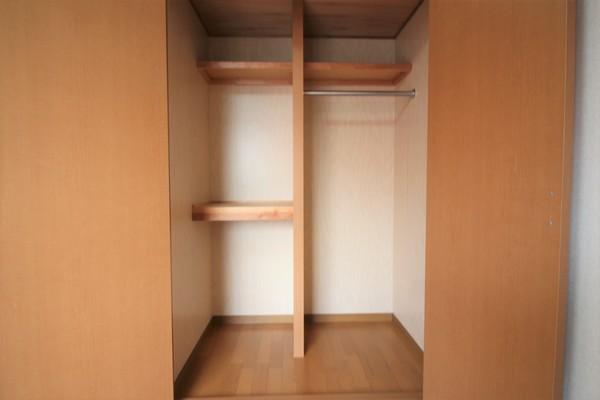 apartment 川崎町