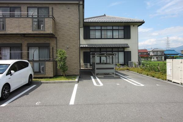 apartment 川崎町