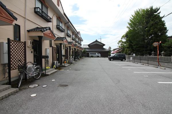 こすもハイツ（3） 駐車場
