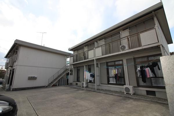 シティハイムなかがわ（1-102） 外観