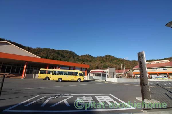 認定こども園チャイルドハウス近江：1267m