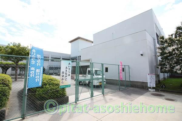 米原市立坂田小学校：1326m