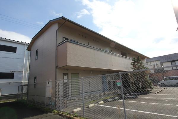 apartment 勝町