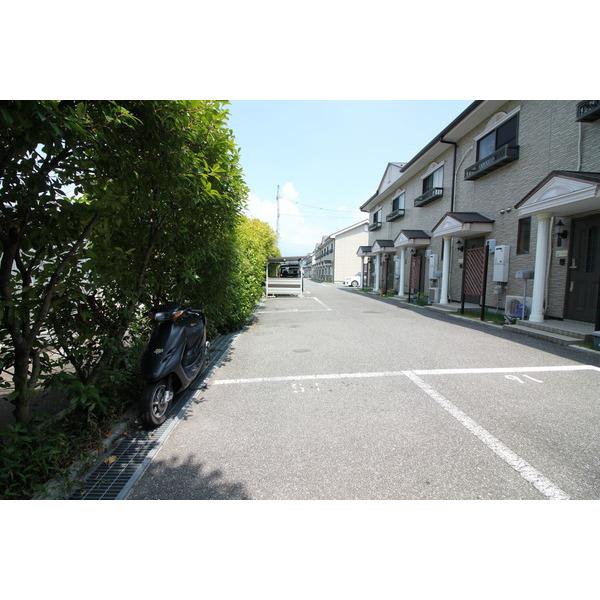 プレシードパークⅢ（2） 駐車場