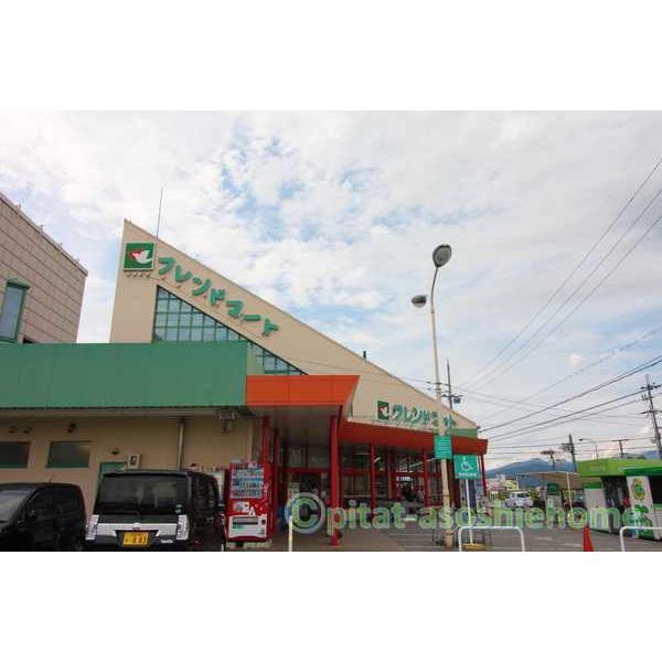 フレンドマート長浜祇園店：890m