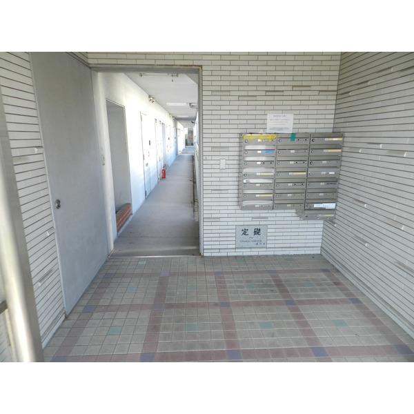 近江八幡市鷹飼町マンション ロビー