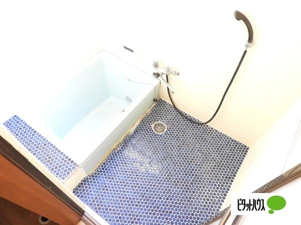 近江八幡市出町一戸建 バス／シャワー