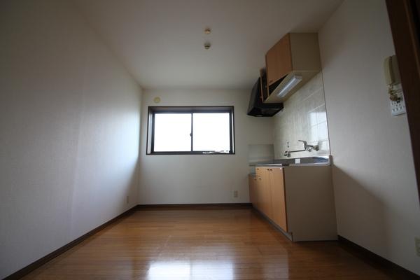 apartment 神照町