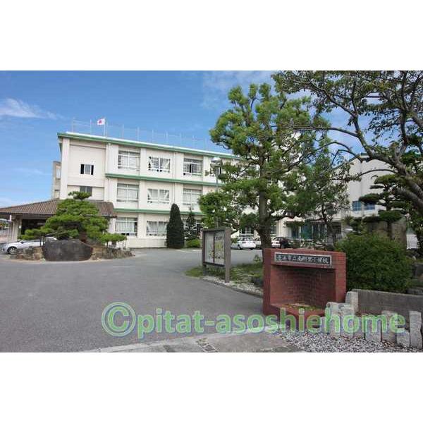 長浜市立南郷里小学校：1427m