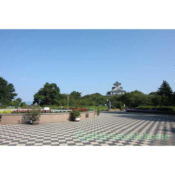 豊公園：2203m