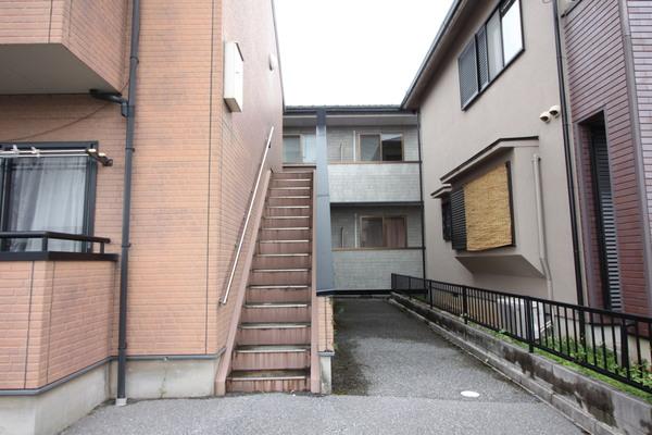 apartment 列見町
