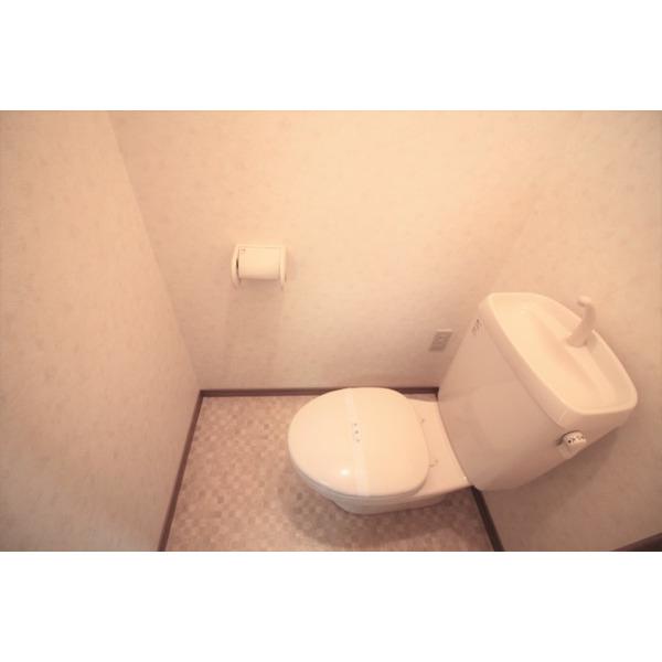 apartment 列見町