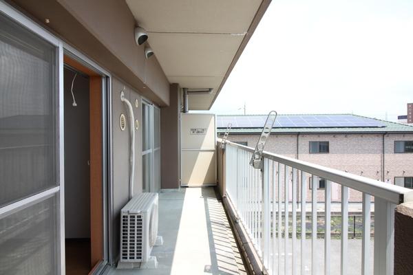 apartment 八幡中山町