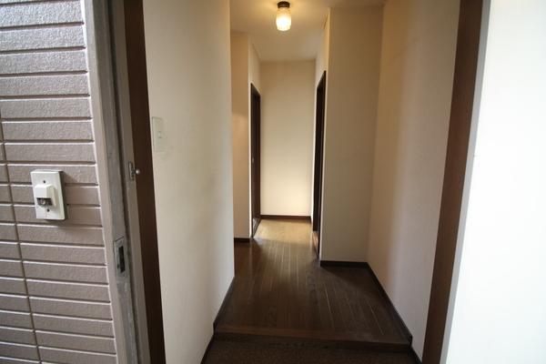 むくの木はうす壱番館（3-B） 玄関