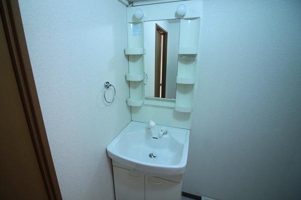 apartment 小堀町