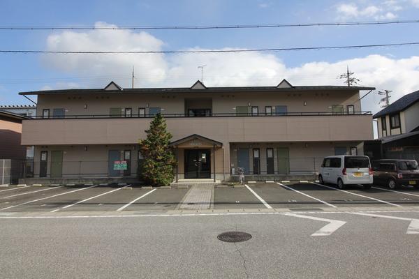 apartment 勝町
