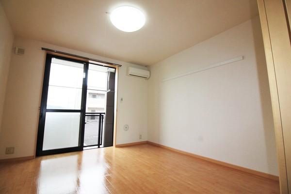 apartment 西上坂町