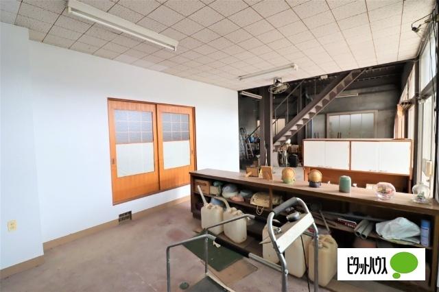 近江八幡市永原町元　倉庫 室内