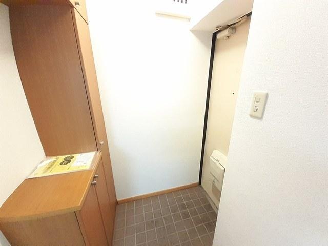 オアシスＦ・Ｂ（101） 玄関