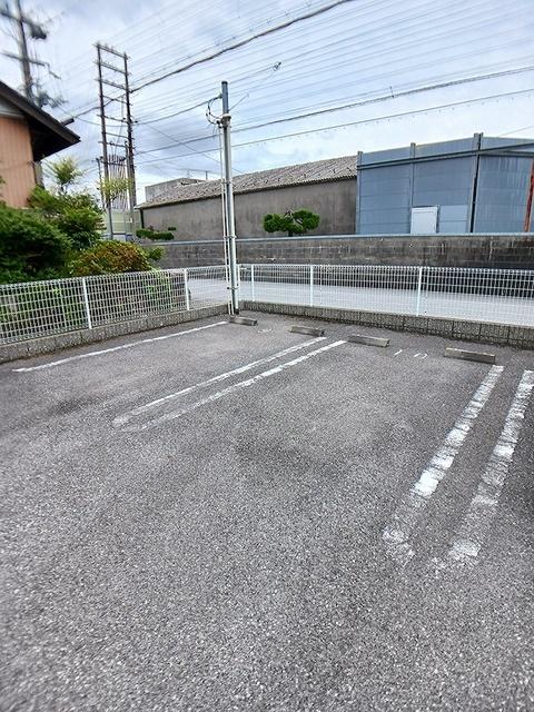 ボンヌ・ジュルネ（203） 駐車場