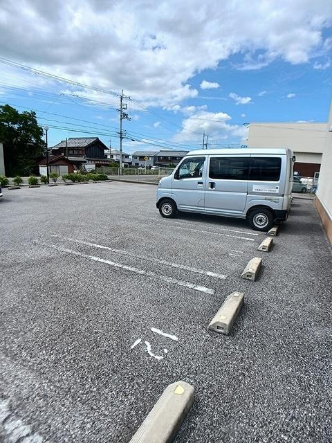 ラポール（201） 駐車場