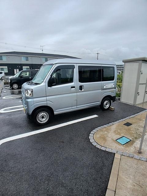 グランルージュ（203） 駐車場