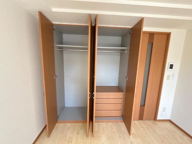 レイクサイドビュー 部屋画像
