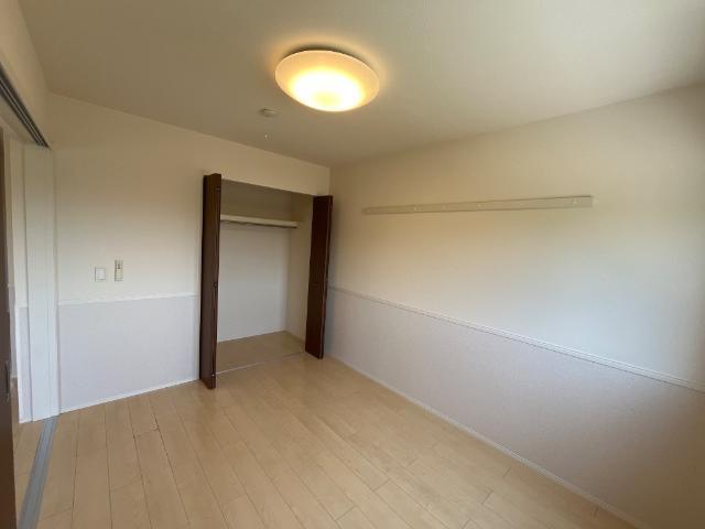 ミラ 部屋画像