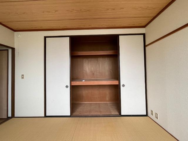 コート下大行寺 収納