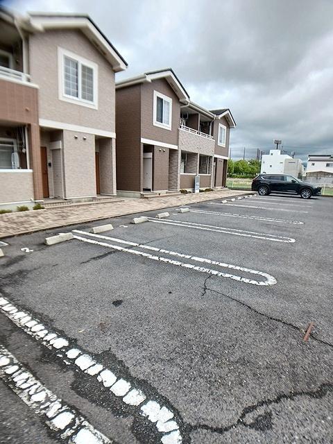 ソレアード　カーサＡ（101） 駐車場