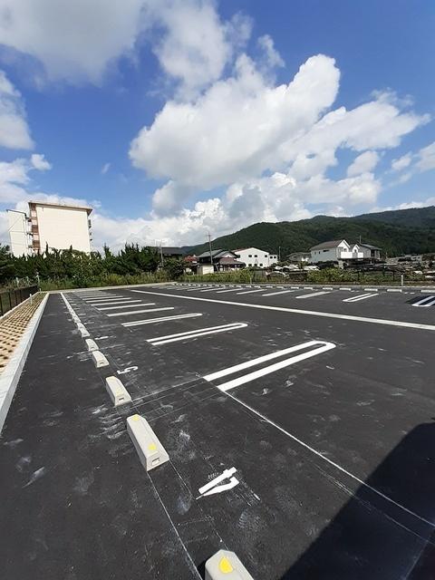 ルナクレシェンテ　Ⅱ（105） 駐車場