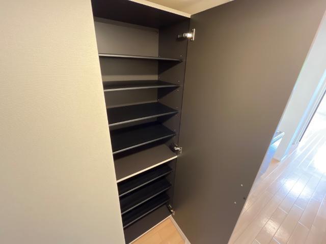 アイリス 部屋画像