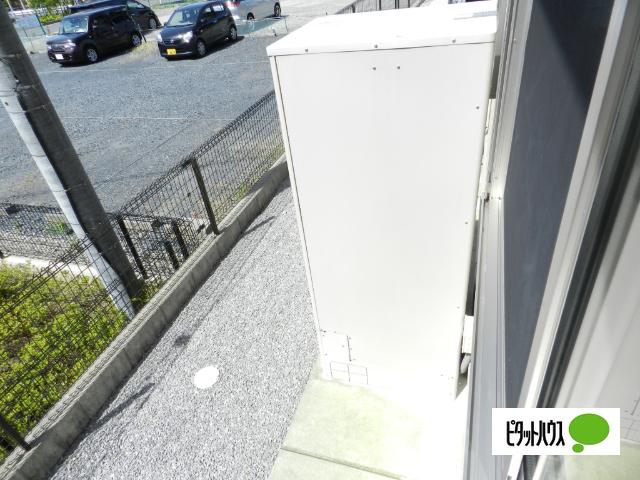 近江八幡市鷹飼町東アパート 庭