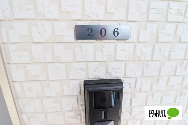 近江八幡市杉森町アパート エントランス