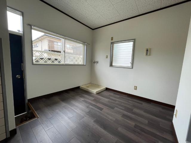 apartment 十里町
