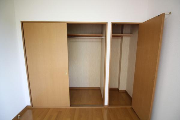 ティアラハイツ常福寺（A-2） 収納