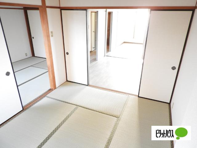 近江八幡市上野町アパート 室内