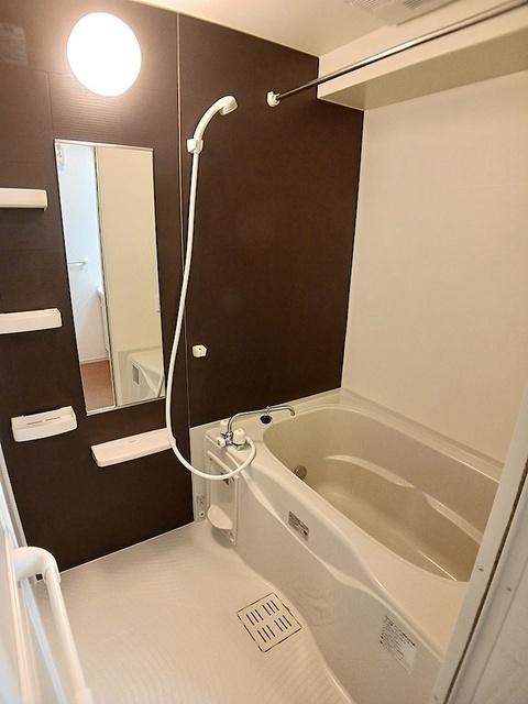フォレストパーク・七番館（102） バス／シャワー