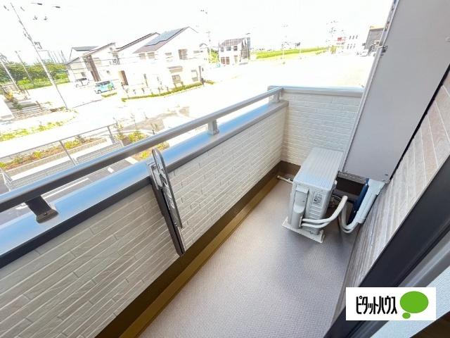 近江八幡市土田町アパート バルコニー
