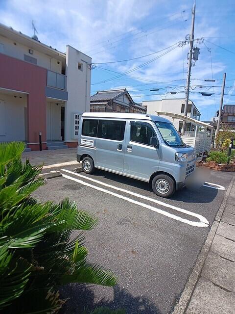 サンルーラルＢ（203） 駐車場
