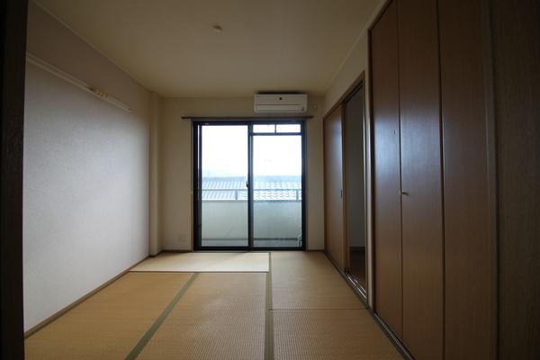 長浜市平方町アパート 部屋画像