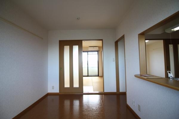 長浜市平方町アパート 部屋画像