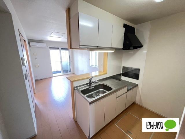 蒲生郡竜王町大字小口アパート キッチン