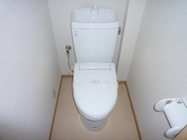 HOUSE I ROKUBANKAN トイレ