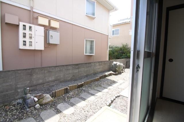 リバティハイツ 庭