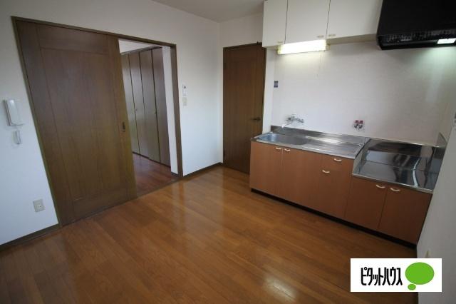 Crest Square Ⅰ.Ⅱ（121） 部屋画像