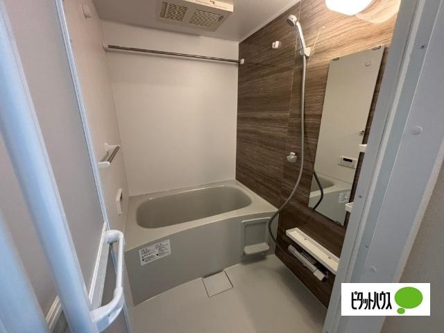 ヴァレンテ　サザナミ（105） 部屋画像