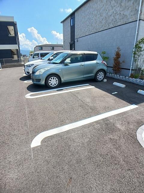 エテルノ大成　Ｈ＆Ｚ（104） 駐車場