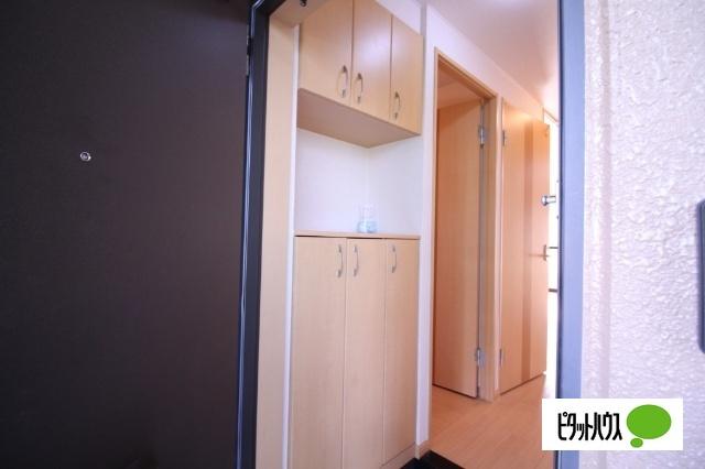 apartment 下坂浜町